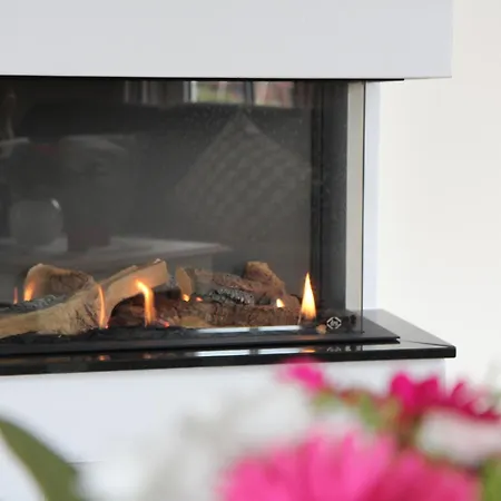 Schilfrohrsaenger 21-teichperle- * Fuhlendorf (Mecklenburg-Vorpommern)